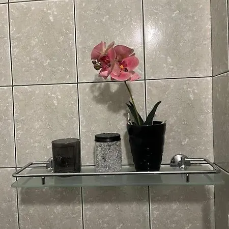 Cosy Near The With Terrace & Sea View Lägenhet Burgas