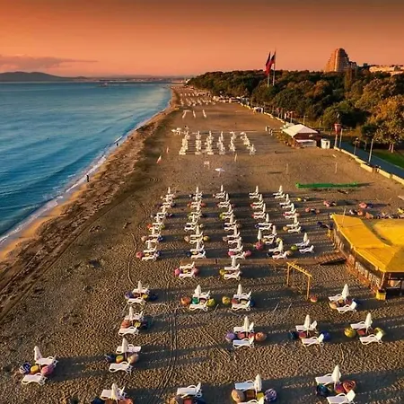 아파트 Cosy Sea View With Terrace 2 Min From Lazur *