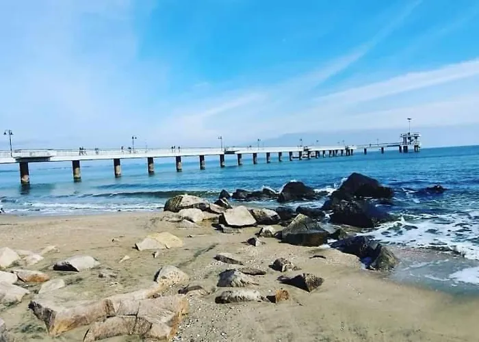 Cosy Sea View With Terrace 2 Min From Lazur 아파트